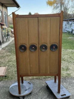 Meuble bar moderne du milieu du siècle par Sandor Bedecs, 1975