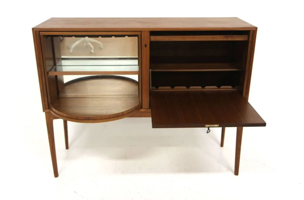 Meuble-bar scandinave en noyer, Sola Møbelfabrik Ganddal, Norvège, 1960