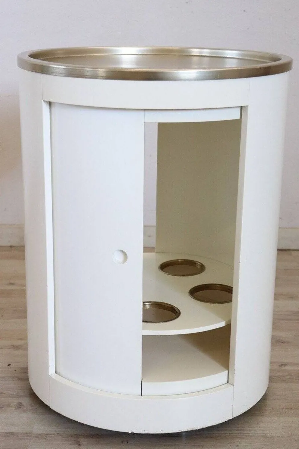 Meuble bar Space Age sur roulettes avec porte coulissante, années 1960