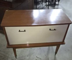 Meuble bar vintage de style mid-century des années 1950–60