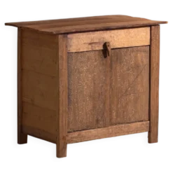 Meuble bas ancien en bois de pin – Europe centrale, vers 1870