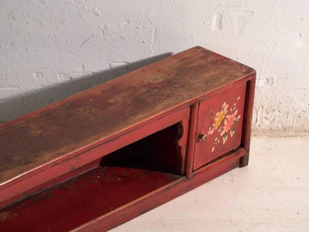 Meuble bas ancien en bois d’orme – Chine, vers 1900