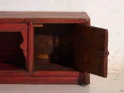 Meuble bas ancien en bois d’orme – Chine, vers 1900