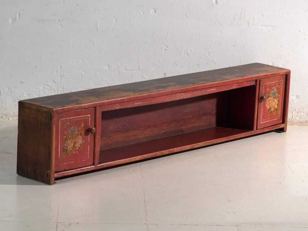 Meuble bas ancien en bois d’orme – Chine, vers 1900