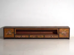 Meuble bas ancien à fleurs peintes en bois de pin – Chine, vers 1900