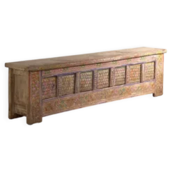 Meuble bas ancien sculpté polychrome en pin – Xinjiang, vers 1900