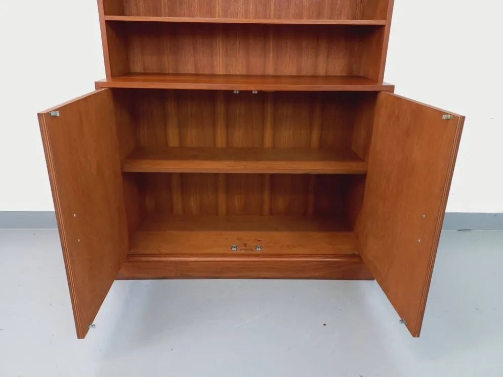 Meuble bibliothèque de rangement vintage en teck des années 60