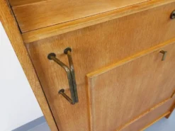 Meuble bibliothèque vintage avec table d’appoint en bois de chêne