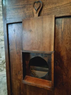 Meuble Blutoir ou Farinier Ancien – France XIXe Siècle