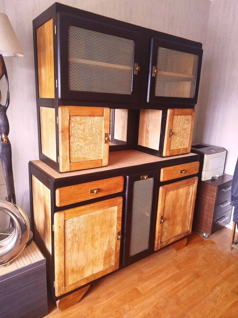 Meuble Buffet Mado vintage année 50 restauré et relooké, chêne massif