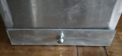Meuble caisson en aluminium