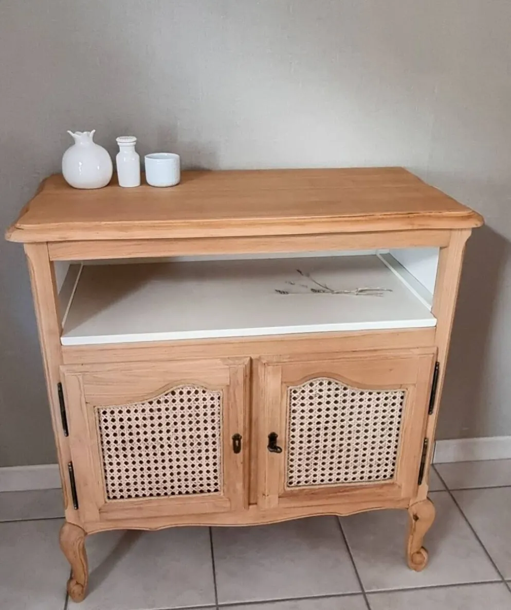 Meuble cannage style Louis XV