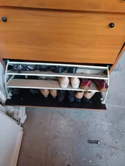 Meuble à chaussures