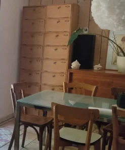 Meuble à clapets