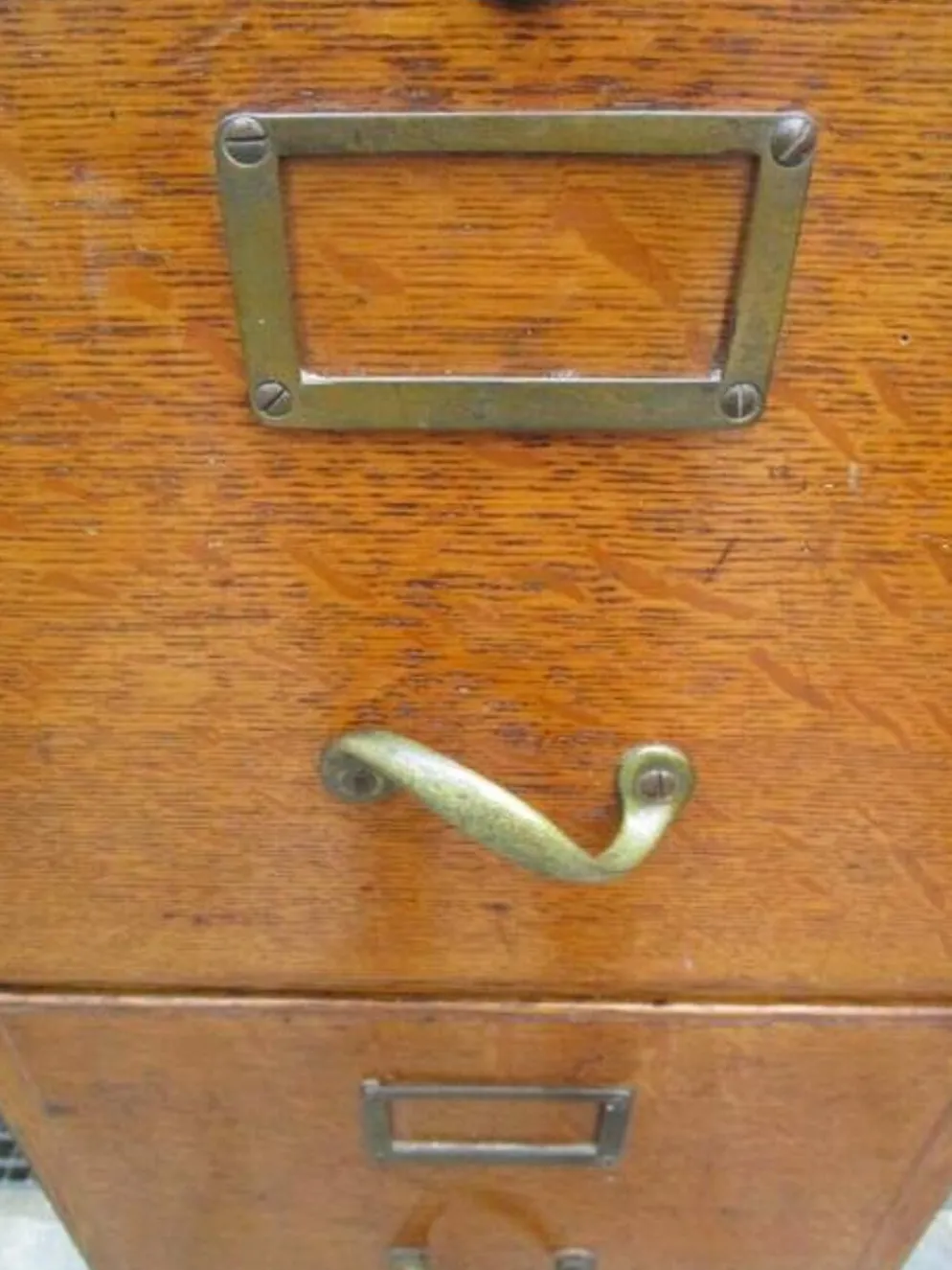 Meuble classeur a 4 tiroirs ancien en chêne