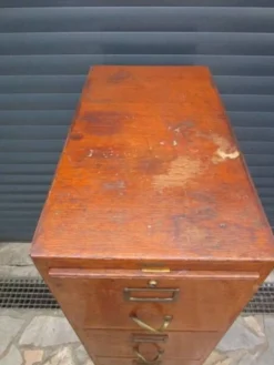Meuble classeur a 4 tiroirs ancien en chêne