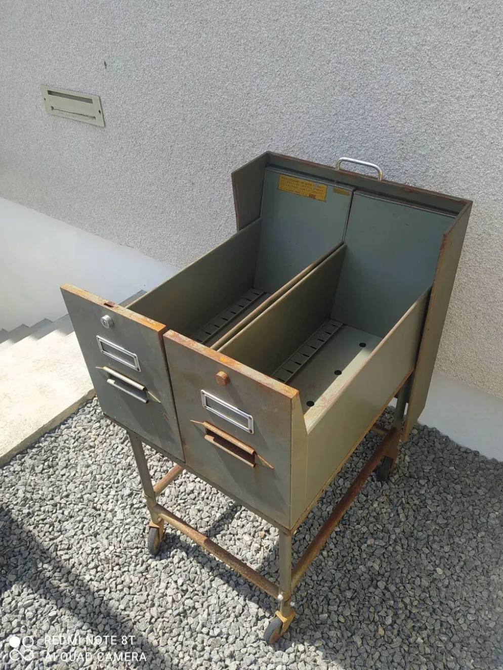 Meuble classeur, caisson à tiroir industriel vintage