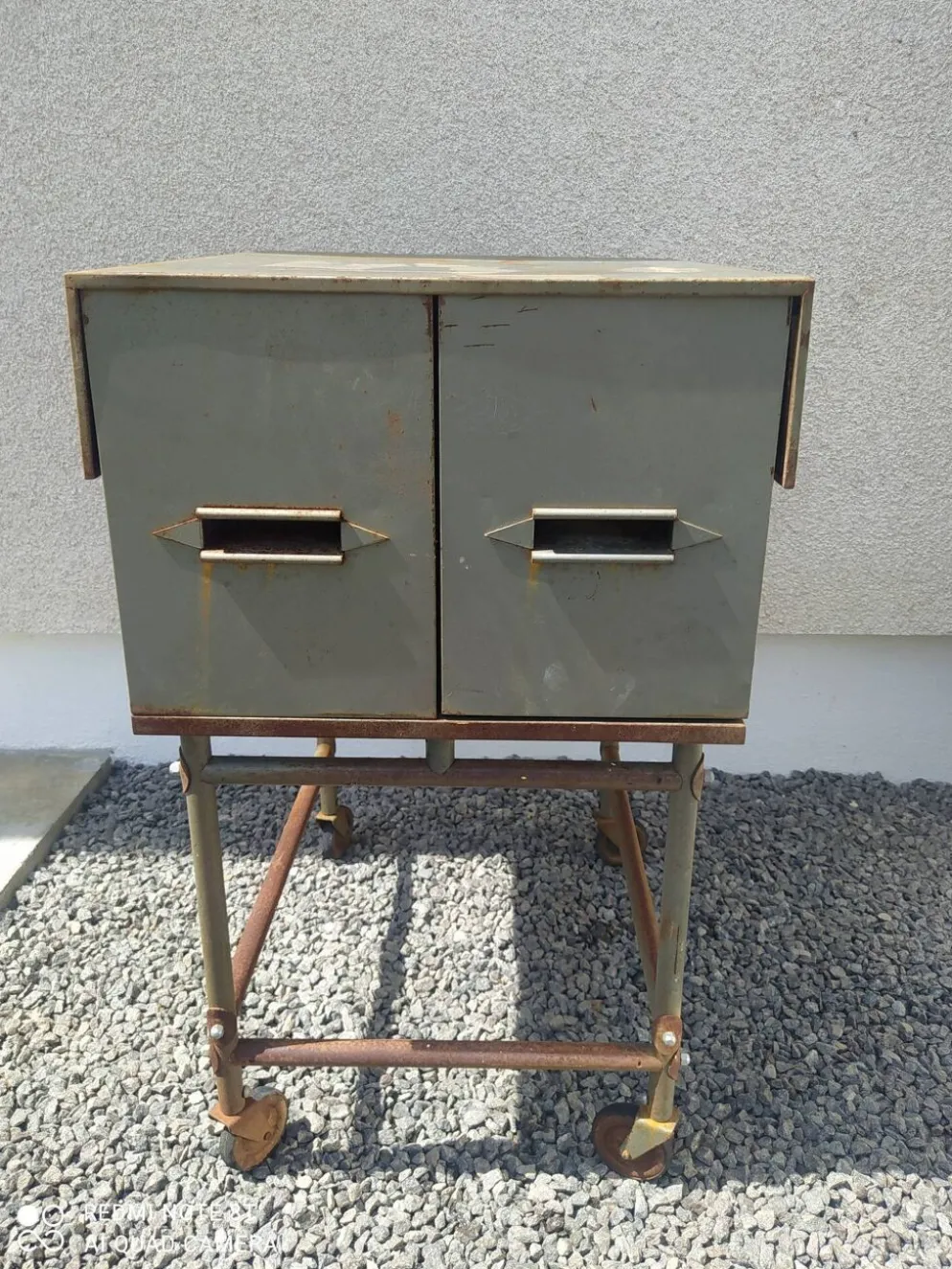 Meuble classeur, caisson à tiroir industriel vintage