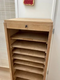 Meuble classeur rideau