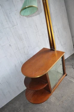 Meuble cocktail éclairé en noyer marron et laiton, abat-jours multicolores, années 1950