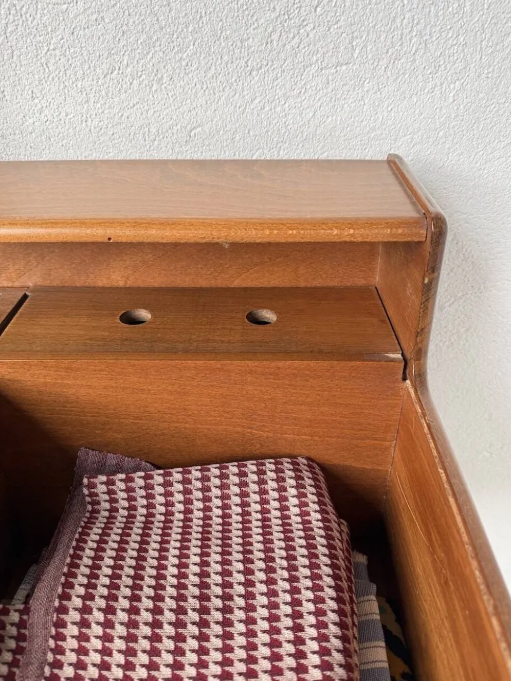Meuble console ou petit bureau Fimsa Roma Italy teck