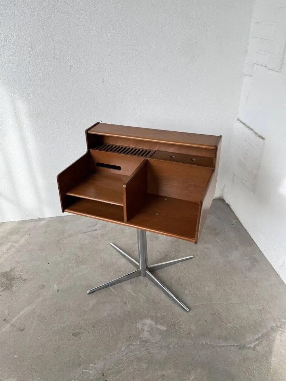 Meuble console ou petit bureau Fimsa Roma Italy teck