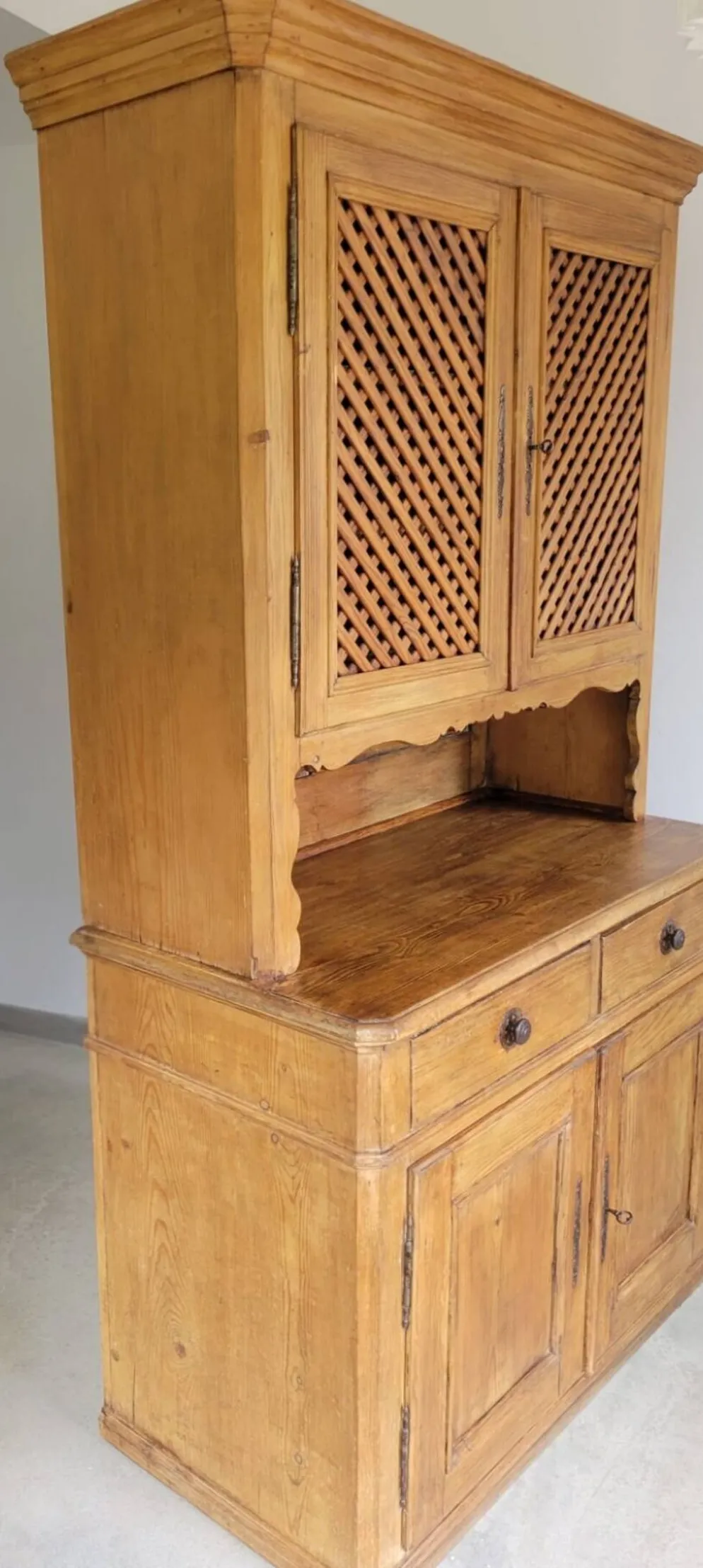 Meuble 2 corps buffet vaisselier bois massif pitchpin