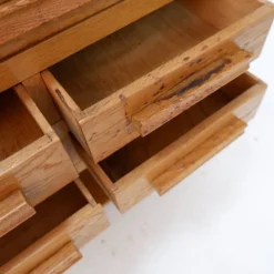 Meuble à couture en bois des années 1960 tiroirs recto/verso