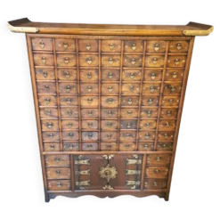 Meuble d'apothicaire chinois à 69 tiroirs