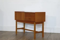 Meuble d'appoint en teck 1960