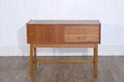 Meuble d'appoint en teck 1960