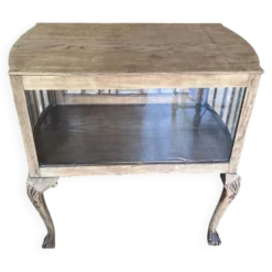 Meuble d'appoint style Louis XV abattant vitré