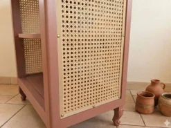 Meuble d'appoint vintage rénové