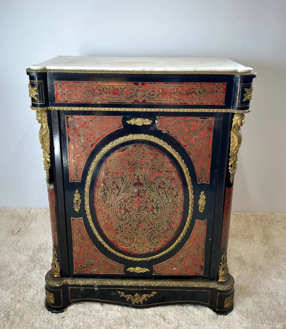 Meuble d’appui Napoléon III en marqueterie Boulle, bronze et marbre