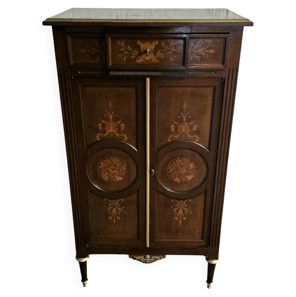 Meuble d’appui style Louis XVI en bois marqueté et laiton – fin XIXe / XX