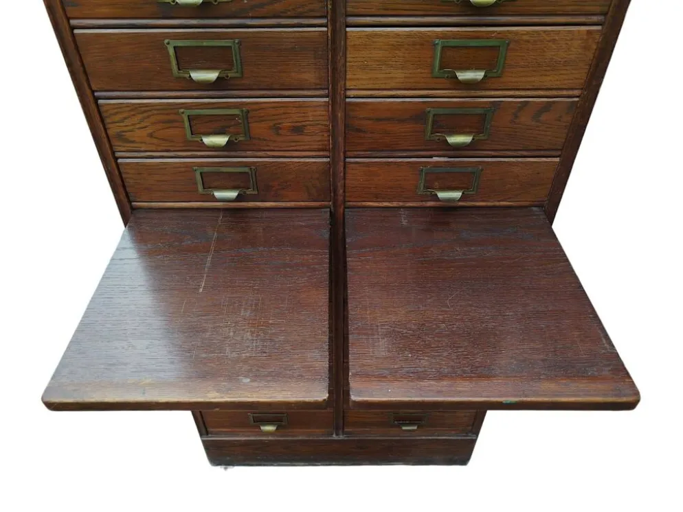 Meuble d'archives en chêne S.M.V., Danemark années 1920–40