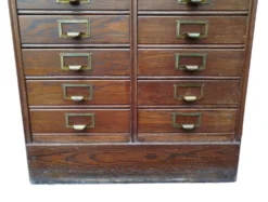 Meuble d'archives en chêne S.M.V., Danemark années 1920–40