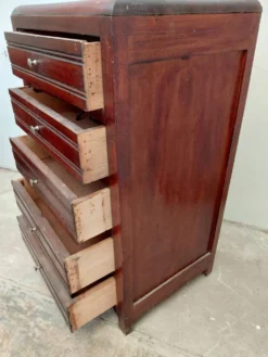 Meuble d'atelier