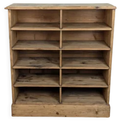 Meuble d'atelier à casiers