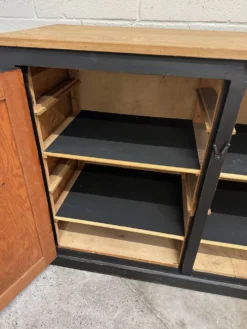 Meuble d’atelier en cèdre Milieu XXème