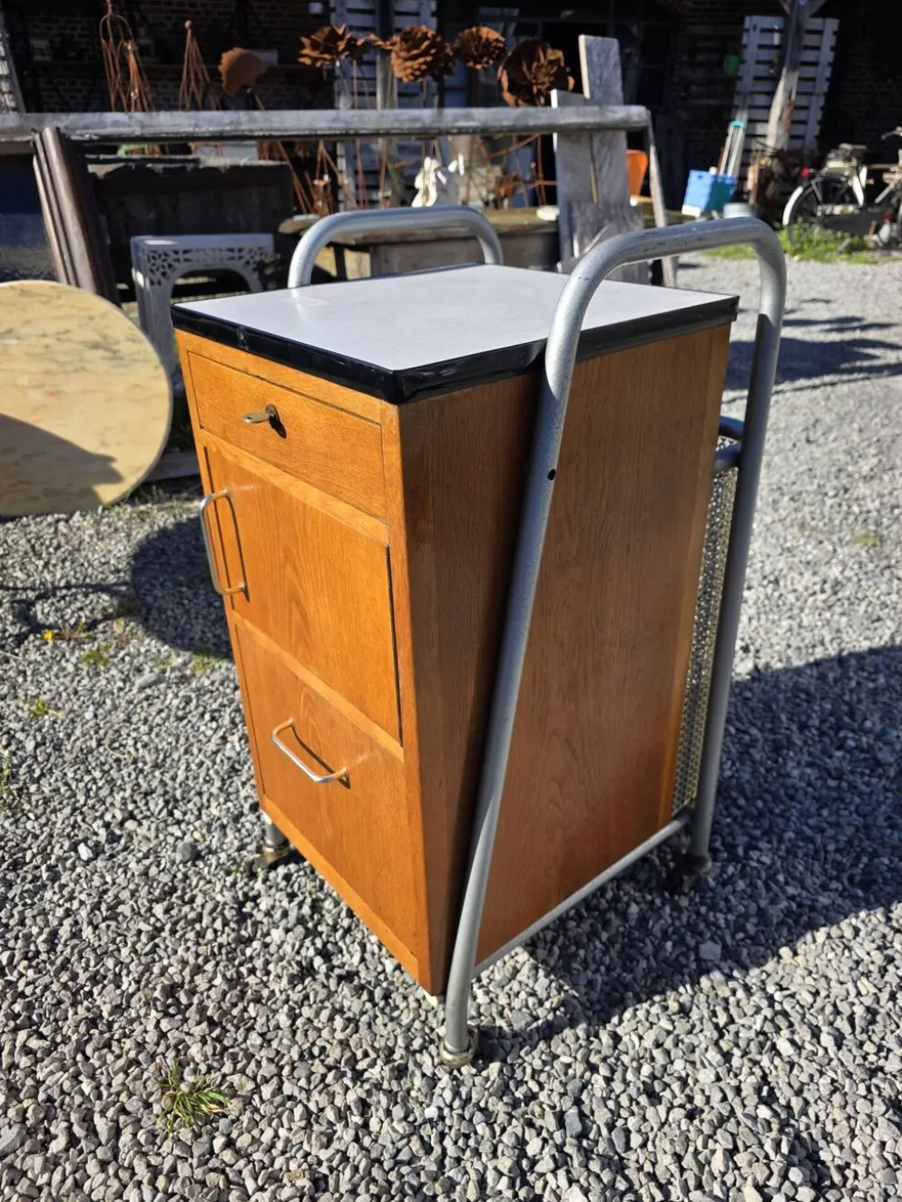 Meuble de bureau médical ETS Hordoir en chêne des années 60