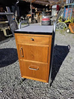 Meuble de bureau médical ETS Hordoir en chêne des années 60
