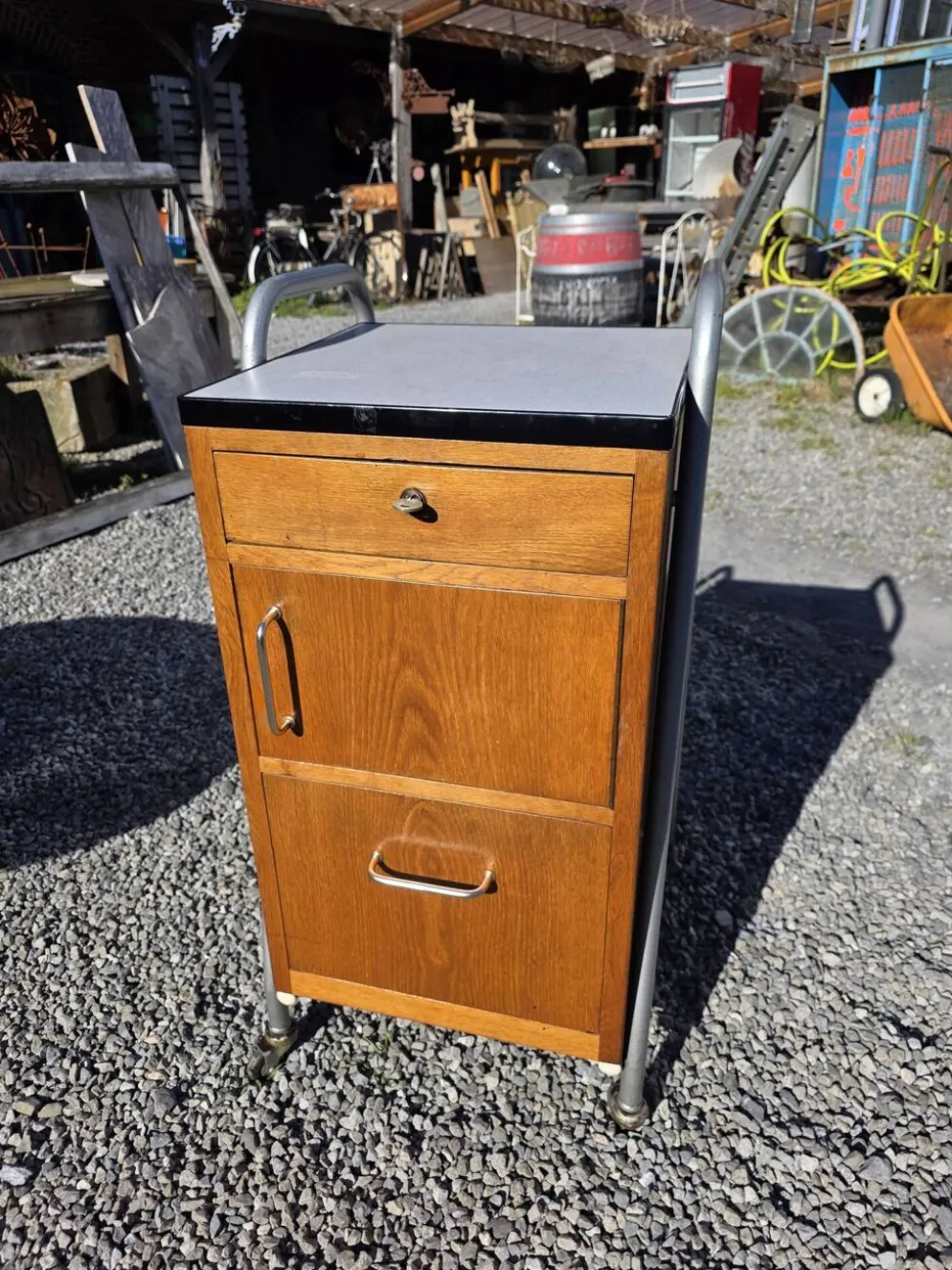 Meuble de bureau médical ETS Hordoir en chêne des années 60