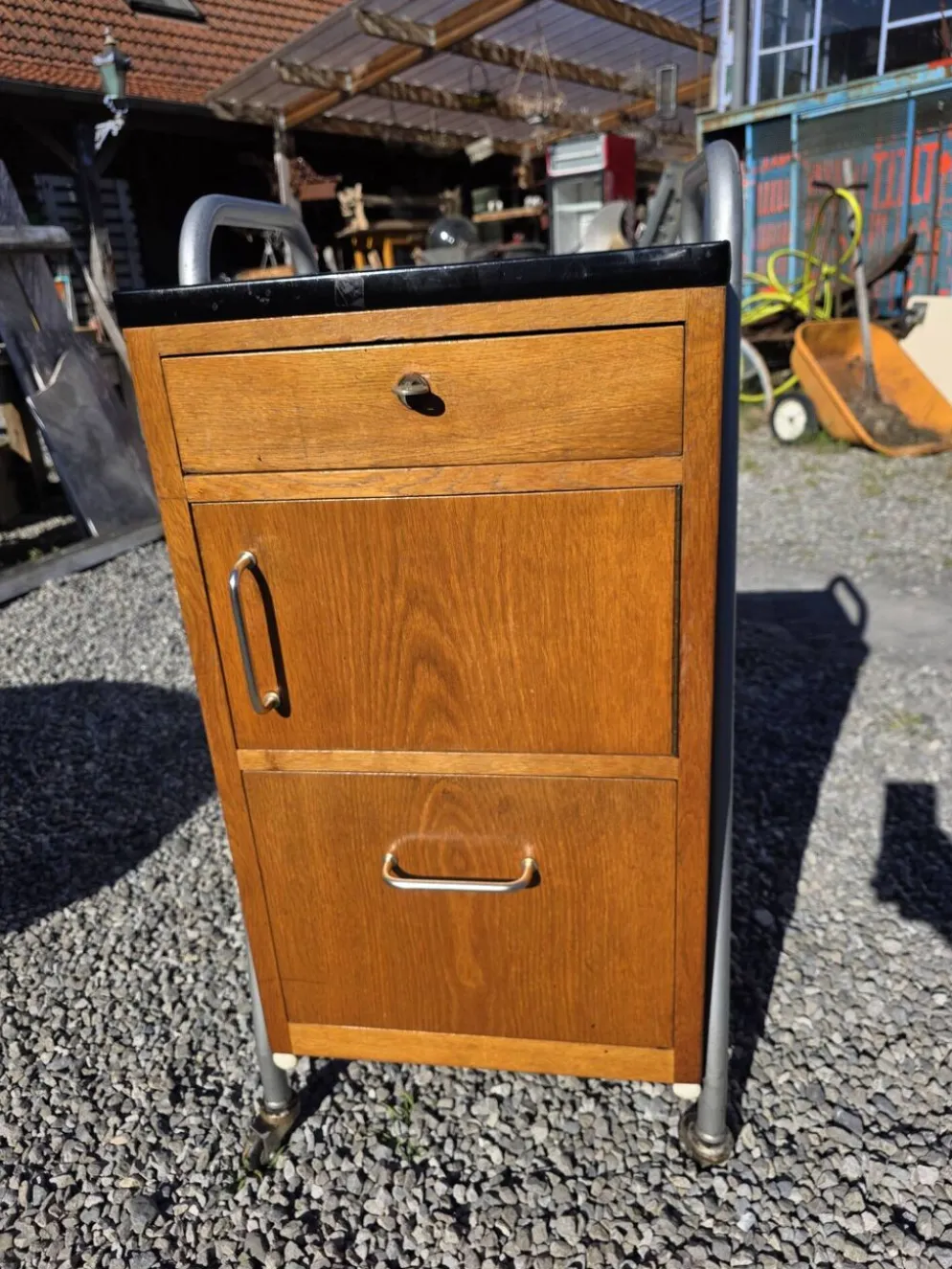 Meuble de bureau médical ETS Hordoir en chêne des années 60