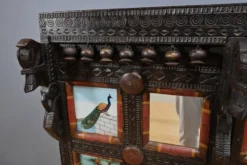 Meuble de Commerce Manjoosh en Bois Exotique, Inde – Début XXe
