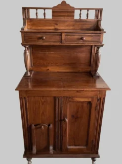 Meuble de cuisine ancien avec charbonnière intégré