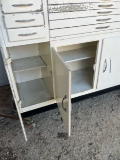 Meuble de dentiste