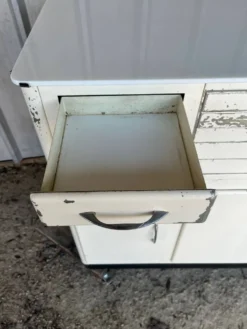 Meuble de dentiste