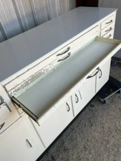 Meuble de dentiste