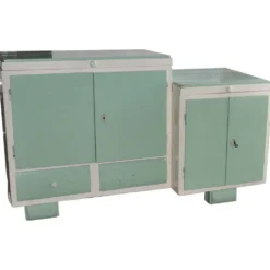 Meuble de lavabo Art Déco bois vert et blanc avec plateau verre, rangement années 1930